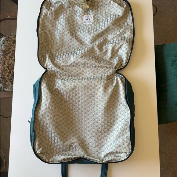 Luxury Bespoke Bernadette Rabbit Tapestry Lined Travel Garment Bag, like new - Picture 4 of 16